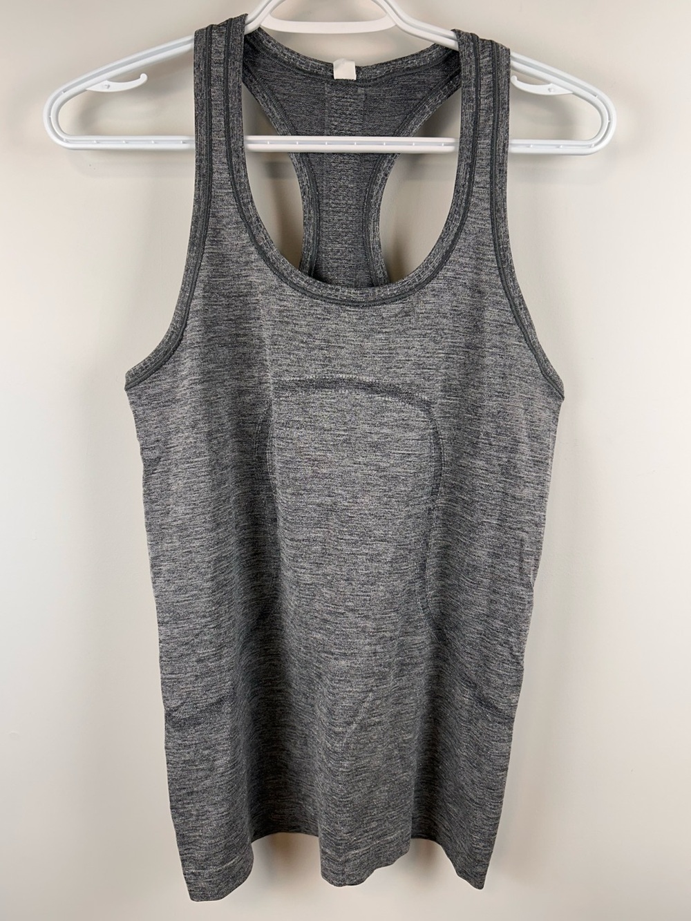 Lululemon Swiftly Tech Racerback Tank Heathered Grey Sparkle Size 8